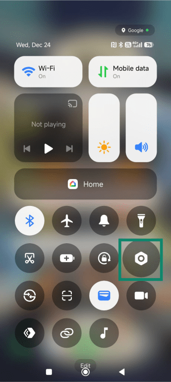 The menu page of an Android phone with the settings gear highlighted.