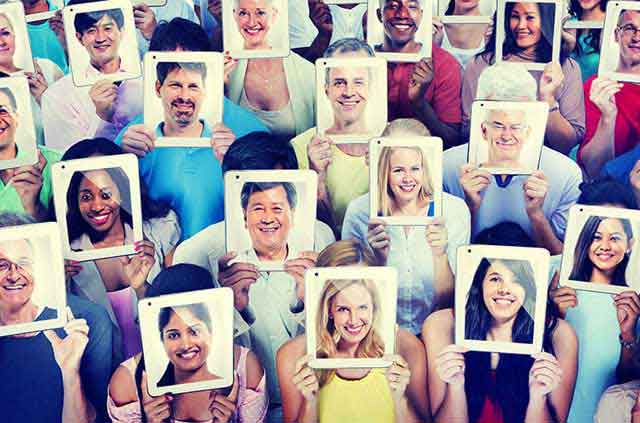 4 people totally busted for epic social media fails